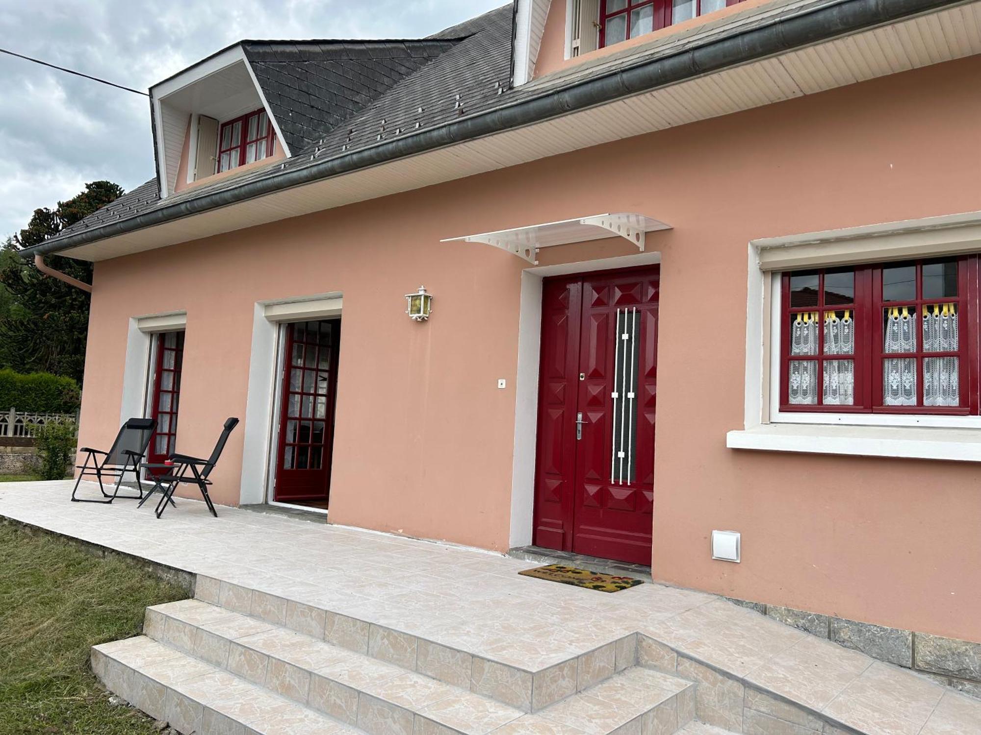 Gite La Maison Rose Lannemezan Exteriör bild